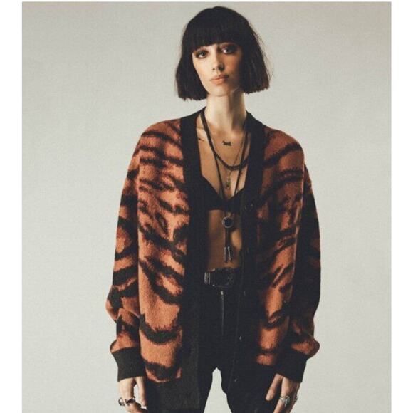 Other UK Sweaters - OTHER UK Sz M Medium Tiger Stripe Cardigan Oversize Mohair Blend Sweater